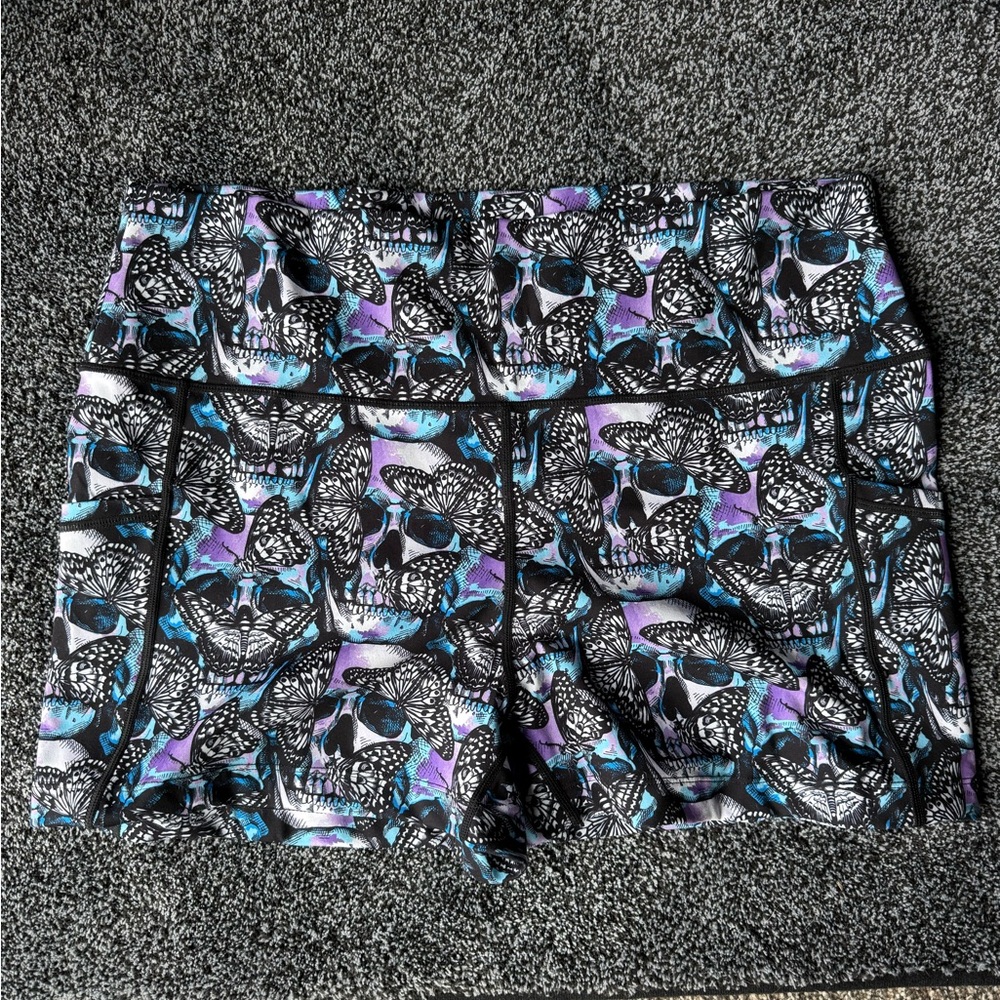 NEW Constantly Varied Gear Lavender Metamorphosis Shorts